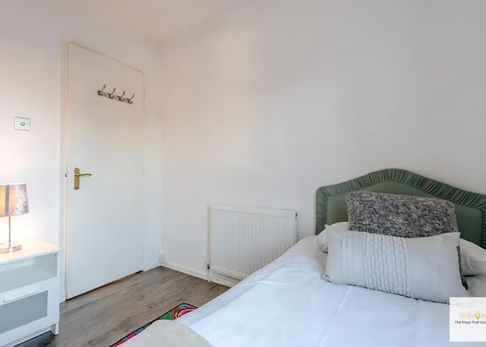 Fab City Centre Flat - Free Parking